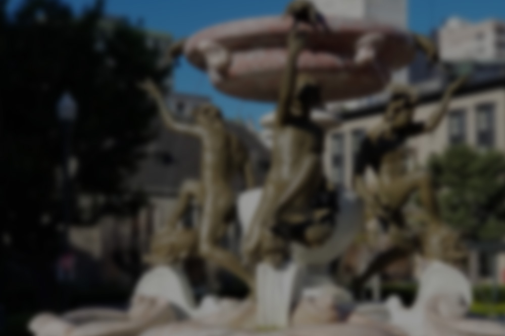 Fountain at Huntington Park